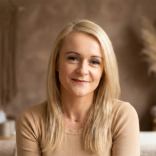 Marlena, dyplomowana masażystka w MOA Wadowice. Specjalistka od masażu leczniczego i regeneracyjnego.